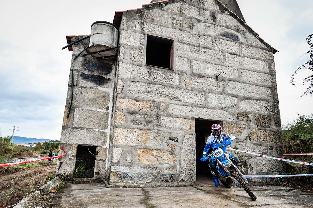 Steve Holcombe é campeão mundial de enduro 2020 – MOTOMUNDO